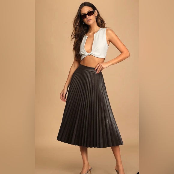 Lulus Dresses & Skirts - Brown pleated vegan leather midi skirt!!!
